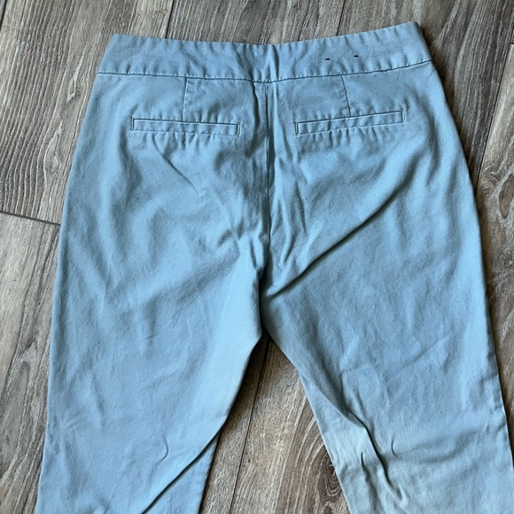 Banana Republic Hampton Fit Cropped Light Blue Khaki Pants - Picture 6 of 9